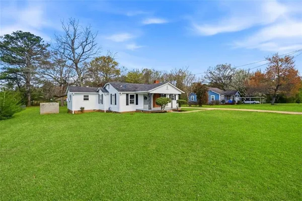 $210,000 | 3311 Calhoun Road Northeast, Rome, GA 30161