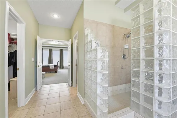 $849,000 | 1019 Southwest Coachlight Court, Lee's Summit, MO 64081