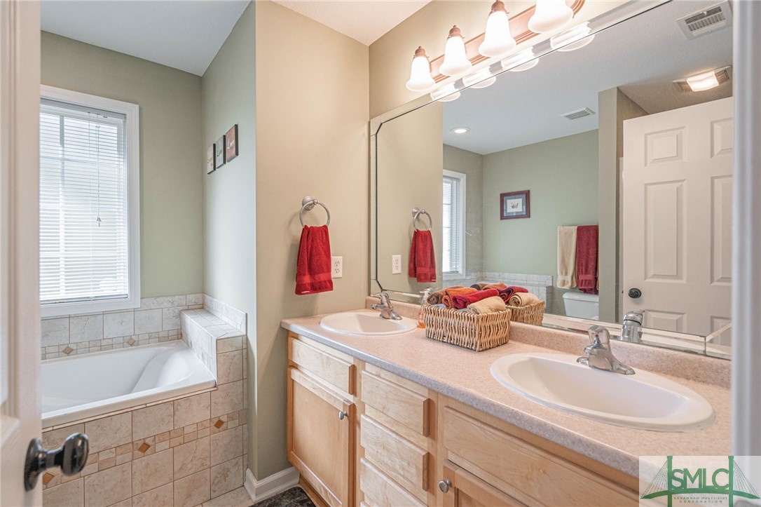 128 Ridgecrest Drive Rincon, GA 31326 - Photo 35 of 41 Primary bathroom