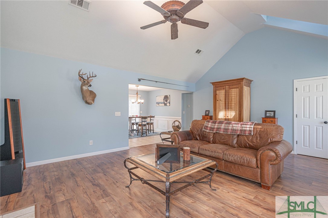 128 Ridgecrest Drive Rincon, GA 31326 - Photo 6 of 41 Great room