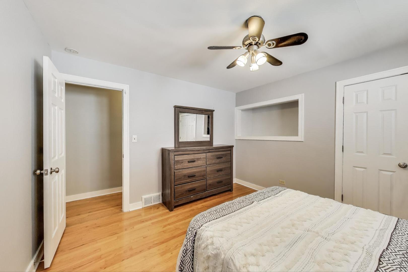409 South Western Avenue Park Ridge, IL 60068 - Photo 14 of 38 Gallery Image 14
