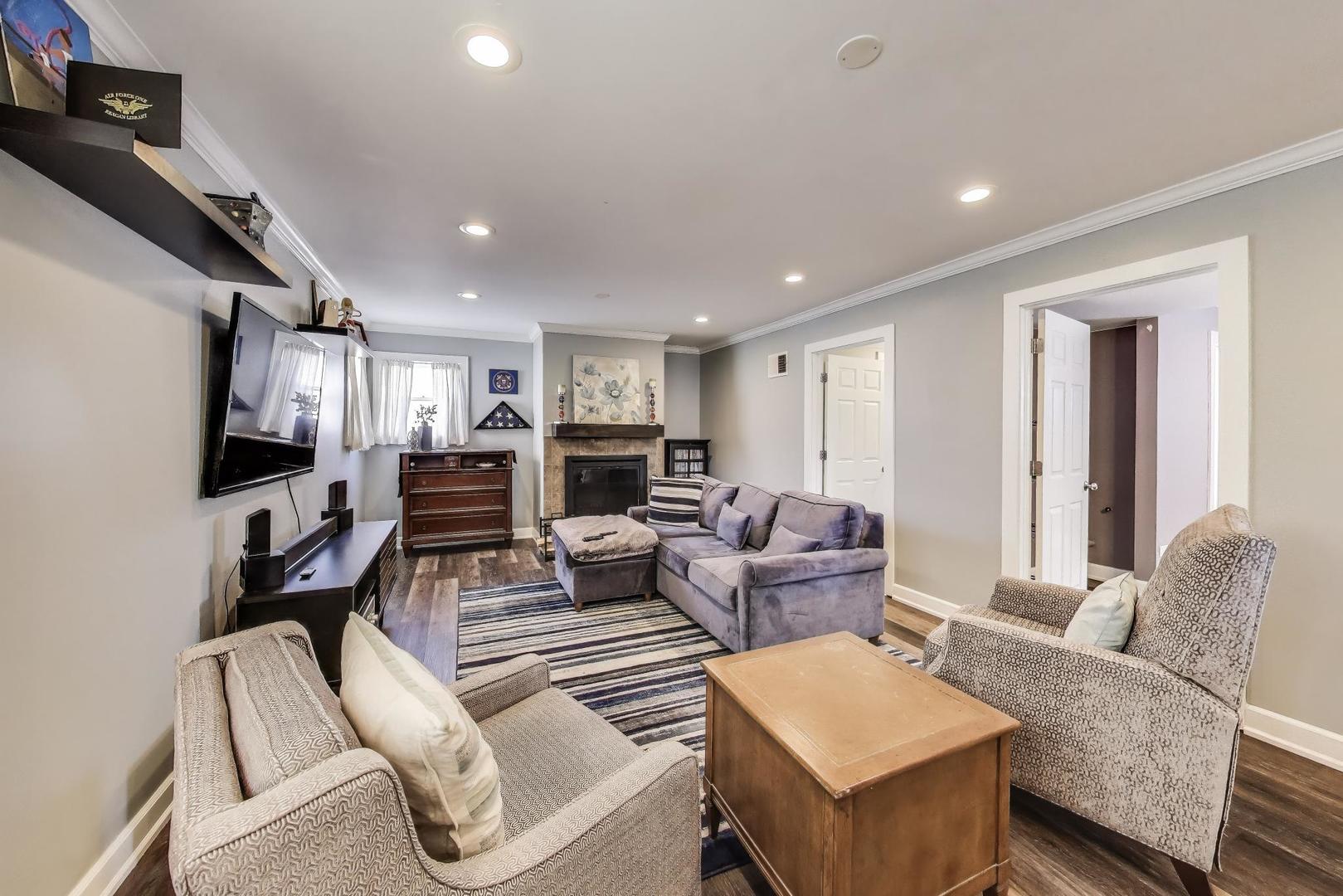 409 South Western Avenue Park Ridge, IL 60068 - Photo 21 of 38 Gallery Image 21