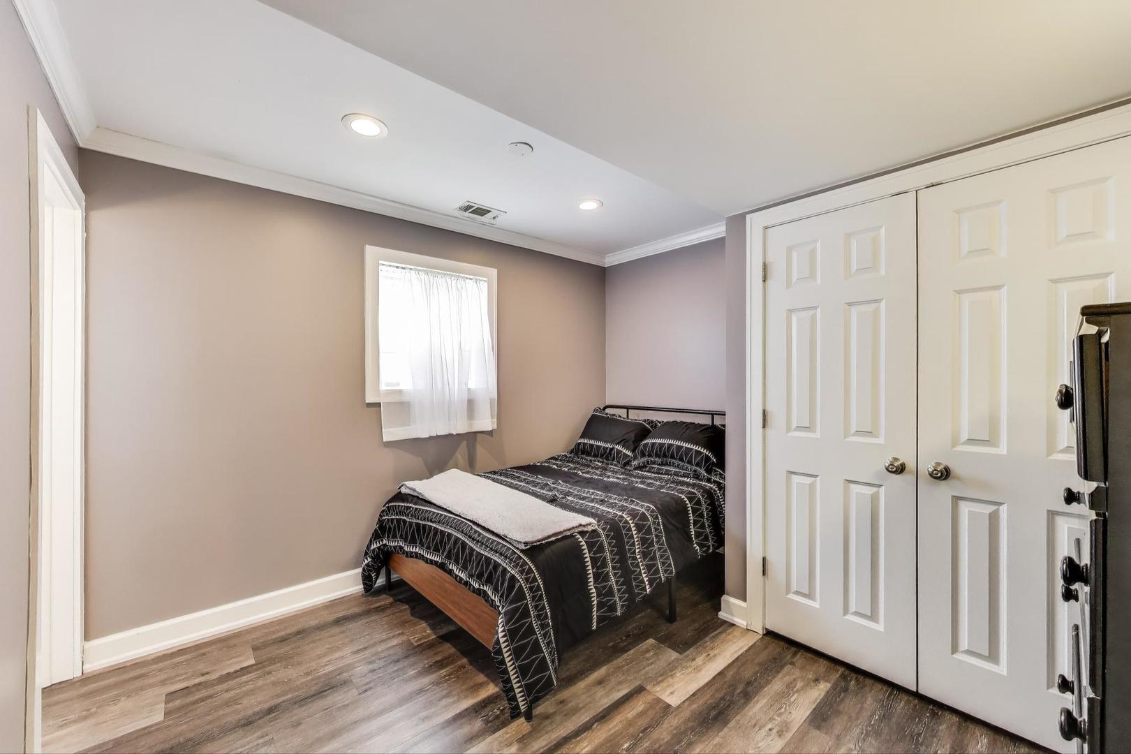 409 South Western Avenue Park Ridge, IL 60068 - Photo 24 of 38 Gallery Image 24