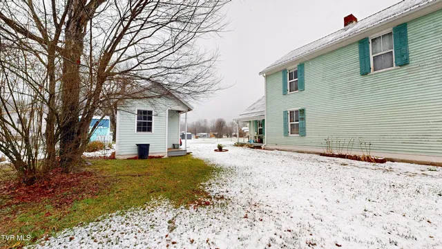 $335,000 | 212 Main Street, Roan Mountain, TN 37687