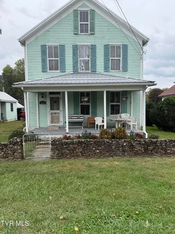 $335,000 | 212 Main Street, Roan Mountain, TN 37687