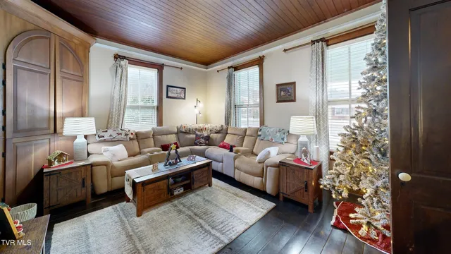 $335,000 | 212 Main Street, Roan Mountain, TN 37687