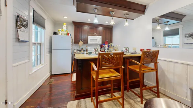 $335,000 | 212 Main Street, Roan Mountain, TN 37687