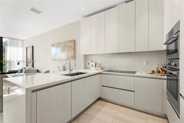 $7,200 | 3156 Southwest 27th Avenue, Unit 202, Miami, FL 33133