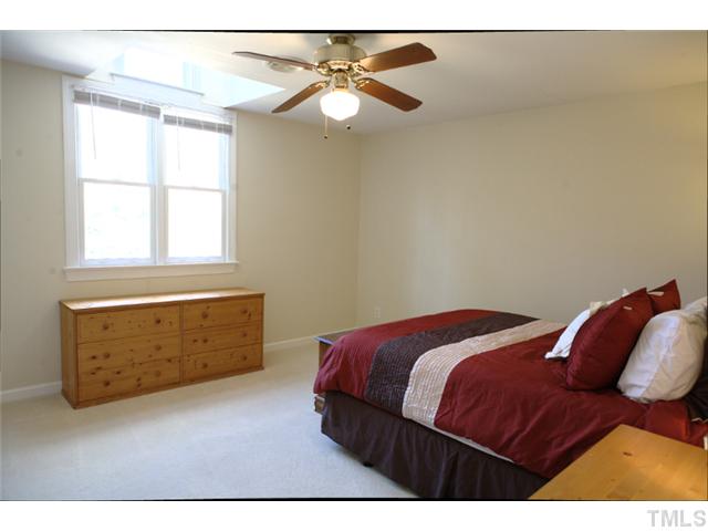 1407 Kingston Ridge Road Cary, NC 27511 - Photo 11 of 20