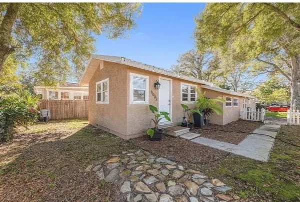 $390,000 | 6002 72nd Avenue North, Pinellas Park, FL 33781