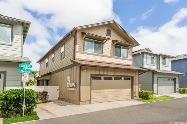 $4,100 | 91-1160 Kamakana Street, Unit 226, Ewa Beach, HI 96706