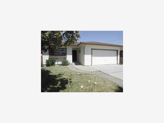 4 Amesti Road Watsonville, CA 95076 - Photo 1 of 5 Gallery Image 1