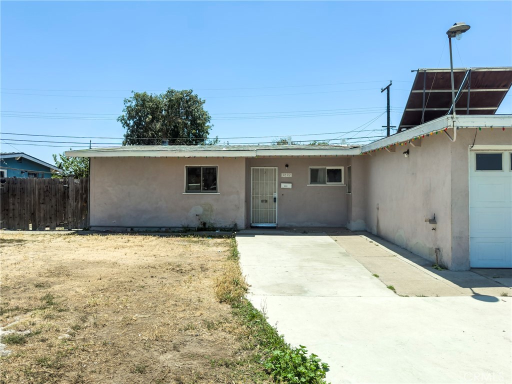 9892 West Chanticleer Road Anaheim, CA 92804 - Photo 1 of 28