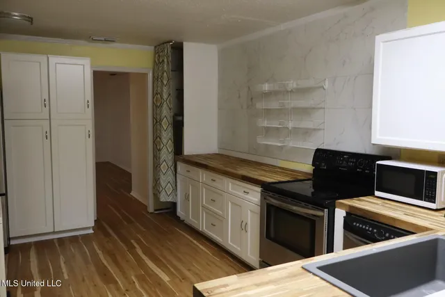 $149,000 | 2807 Pinewood Avenue, Pascagoula, MS 39567