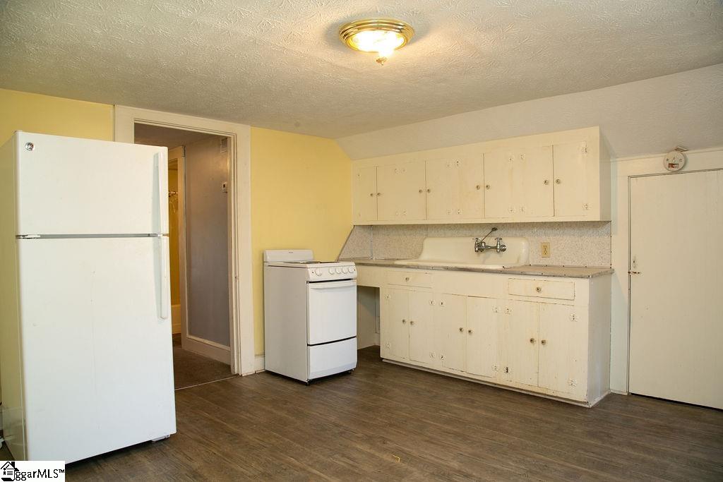201 State Park Road Greenville, SC 29609 - Photo 20 of 35 Gallery Image 20