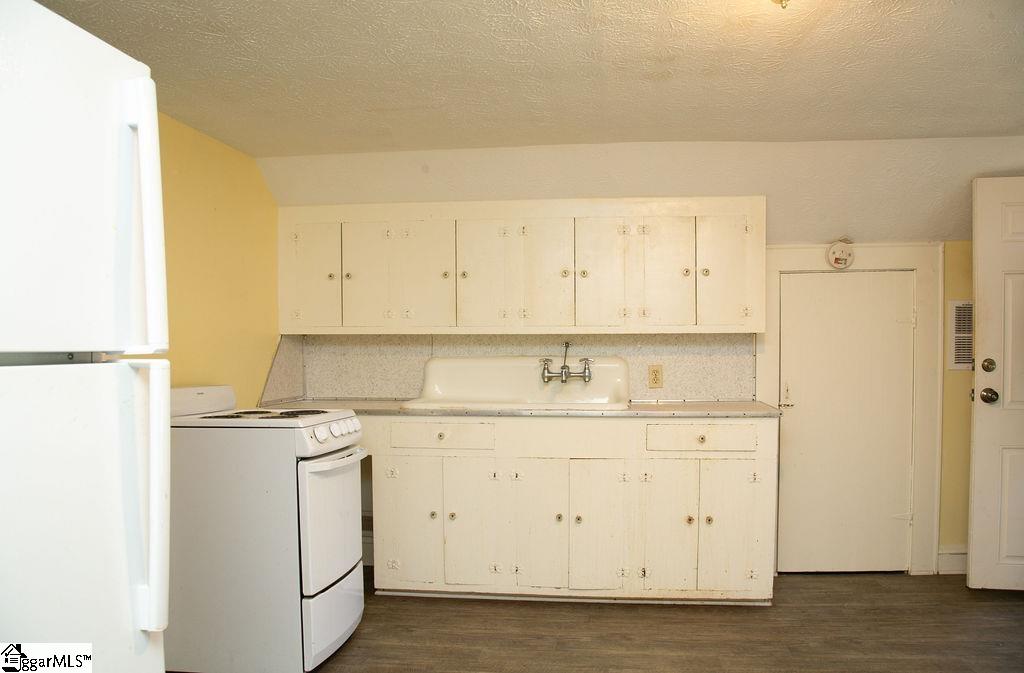 201 State Park Road Greenville, SC 29609 - Photo 21 of 35 Gallery Image 21