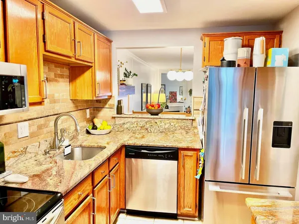 $585,000 | 6123 Liverpool Lane, Alexandria, VA 22315