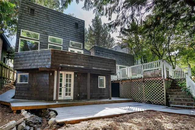 $705,000 | 9521 25th Avenue Northwest, Seattle, WA 98117