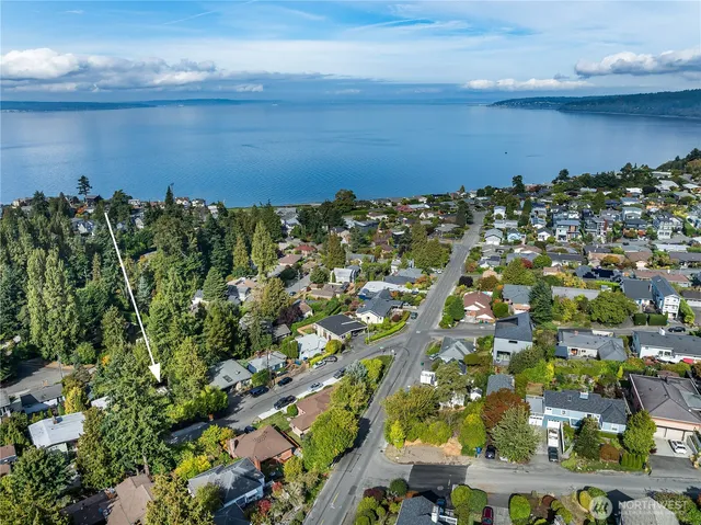 $705,000 | 9521 25th Avenue Northwest, Seattle, WA 98117