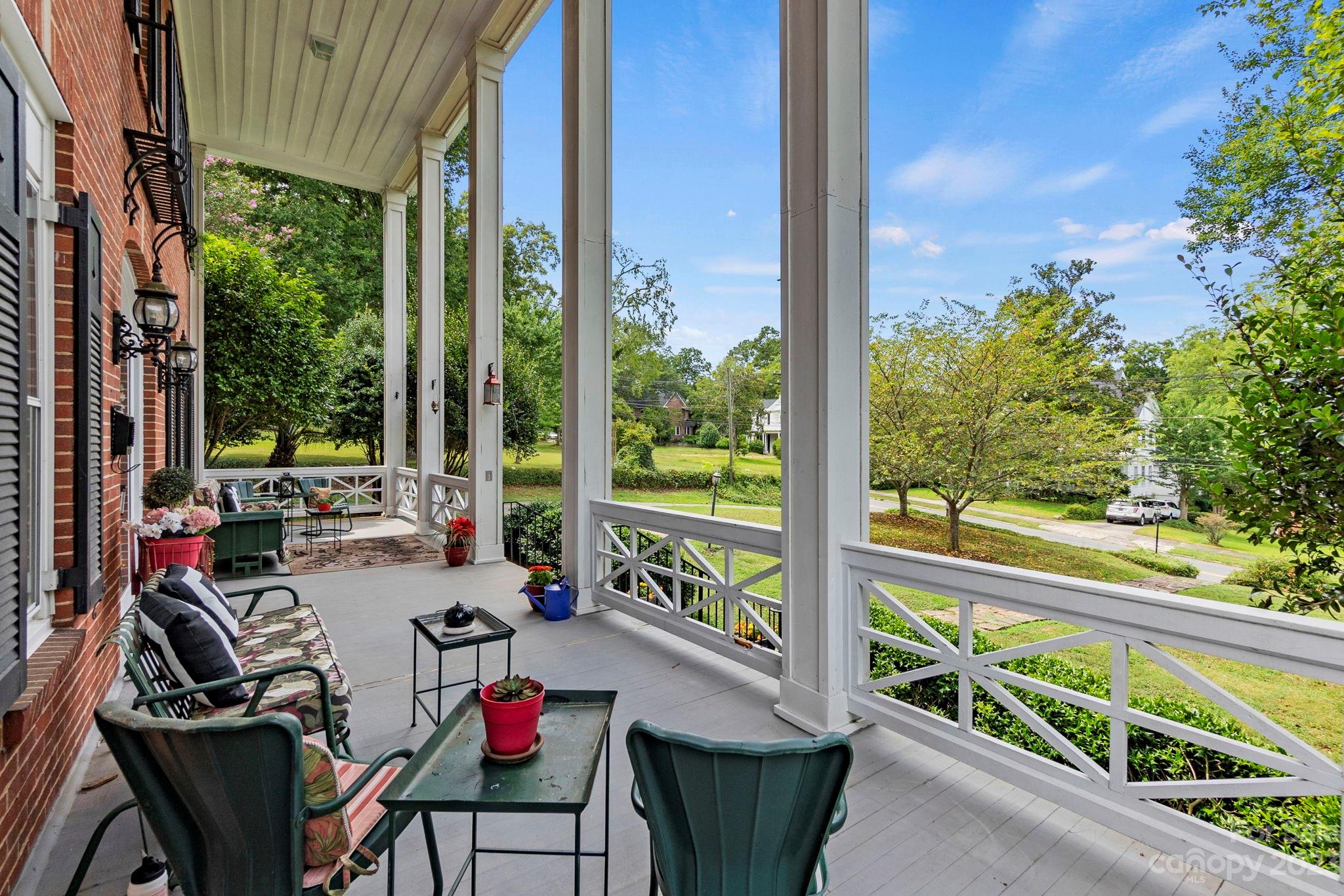 134 End Street Chester, SC 29706 - Photo 1 of 39 Gallery Image 1