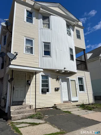 $2,300 | 104 Mather Street, Hartford, CT 06120