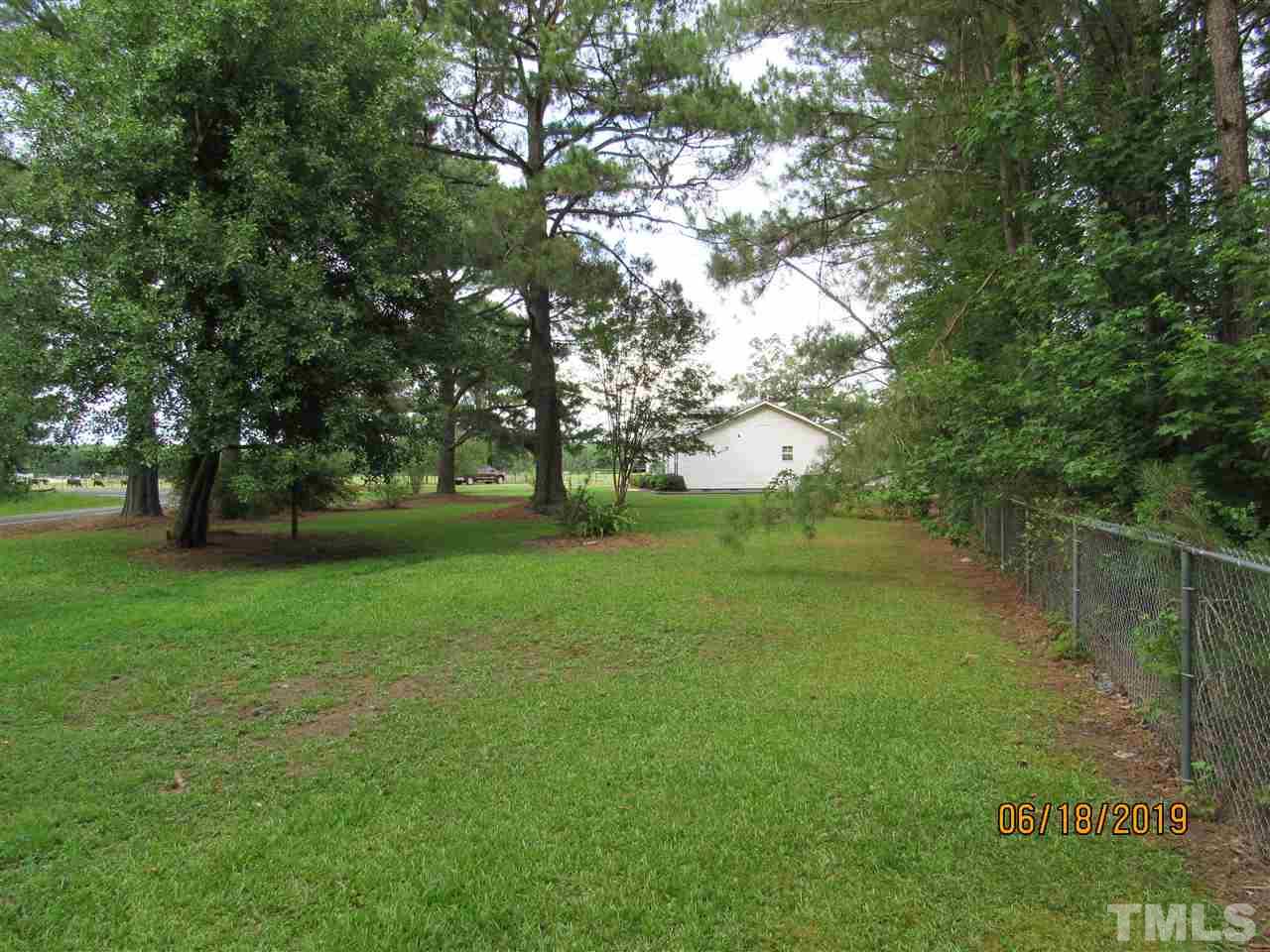 707 Old Hamilton Road Dunn, NC 28334 - Photo 5 of 24 Gallery Image 5
