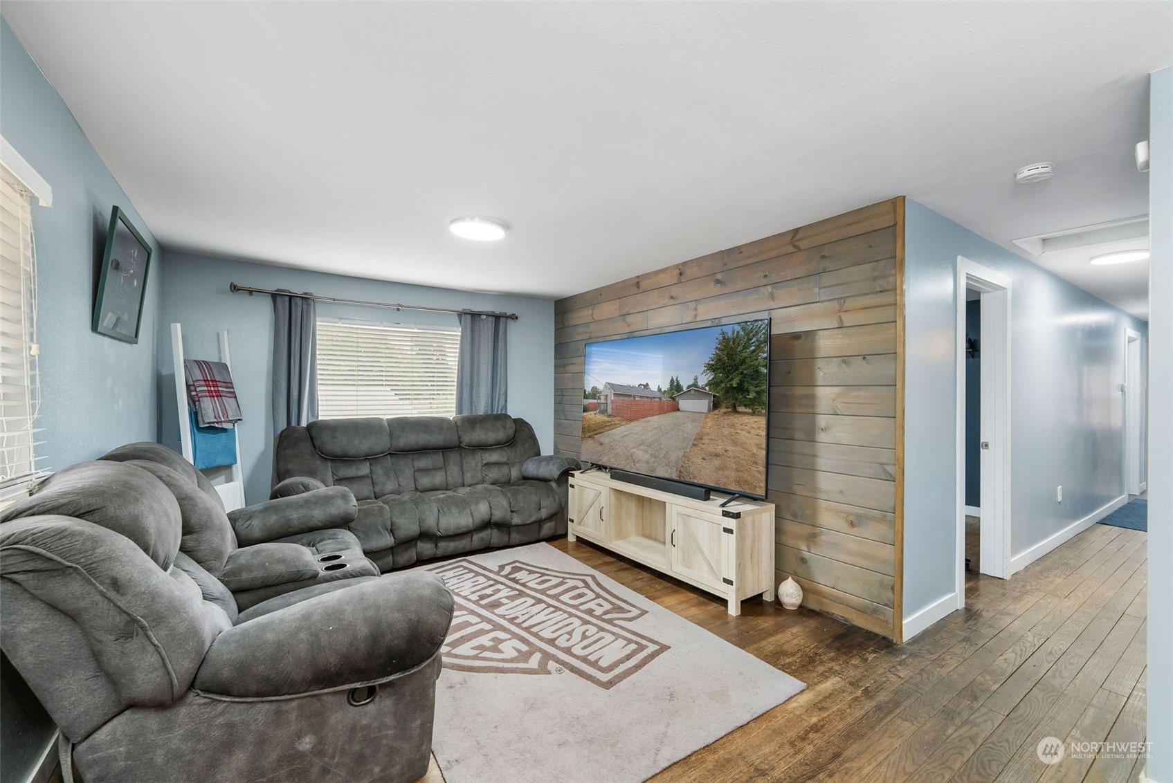 2711 Maple Street Bremerton, WA 98310 - Photo 6 of 23 a living room with furniture and wooden floor