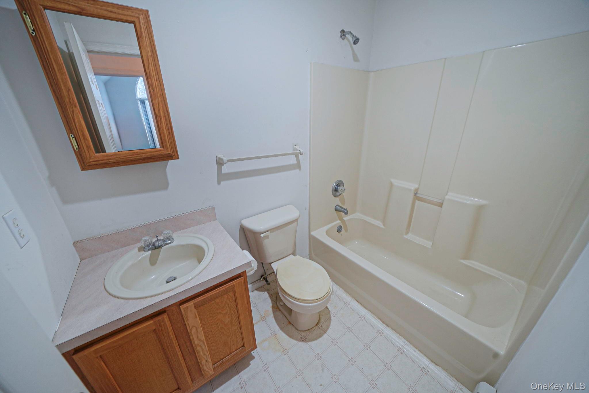 22 Wright Road Manorville, NY 11949 - Photo 22 of 47