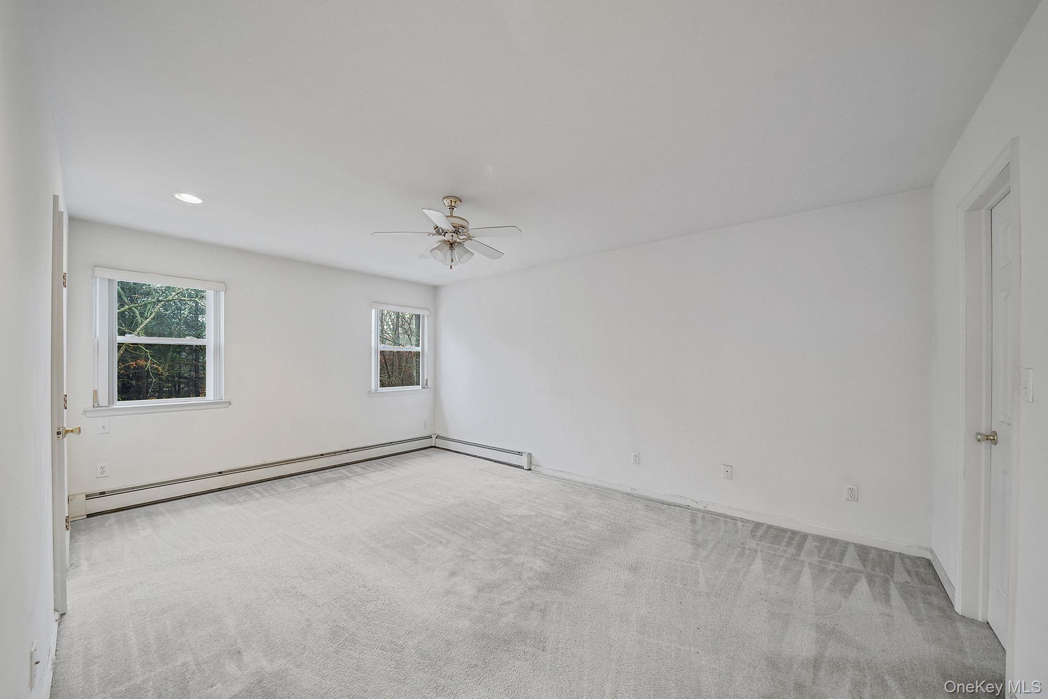 22 Wright Road Manorville, NY 11949 - Photo 26 of 47