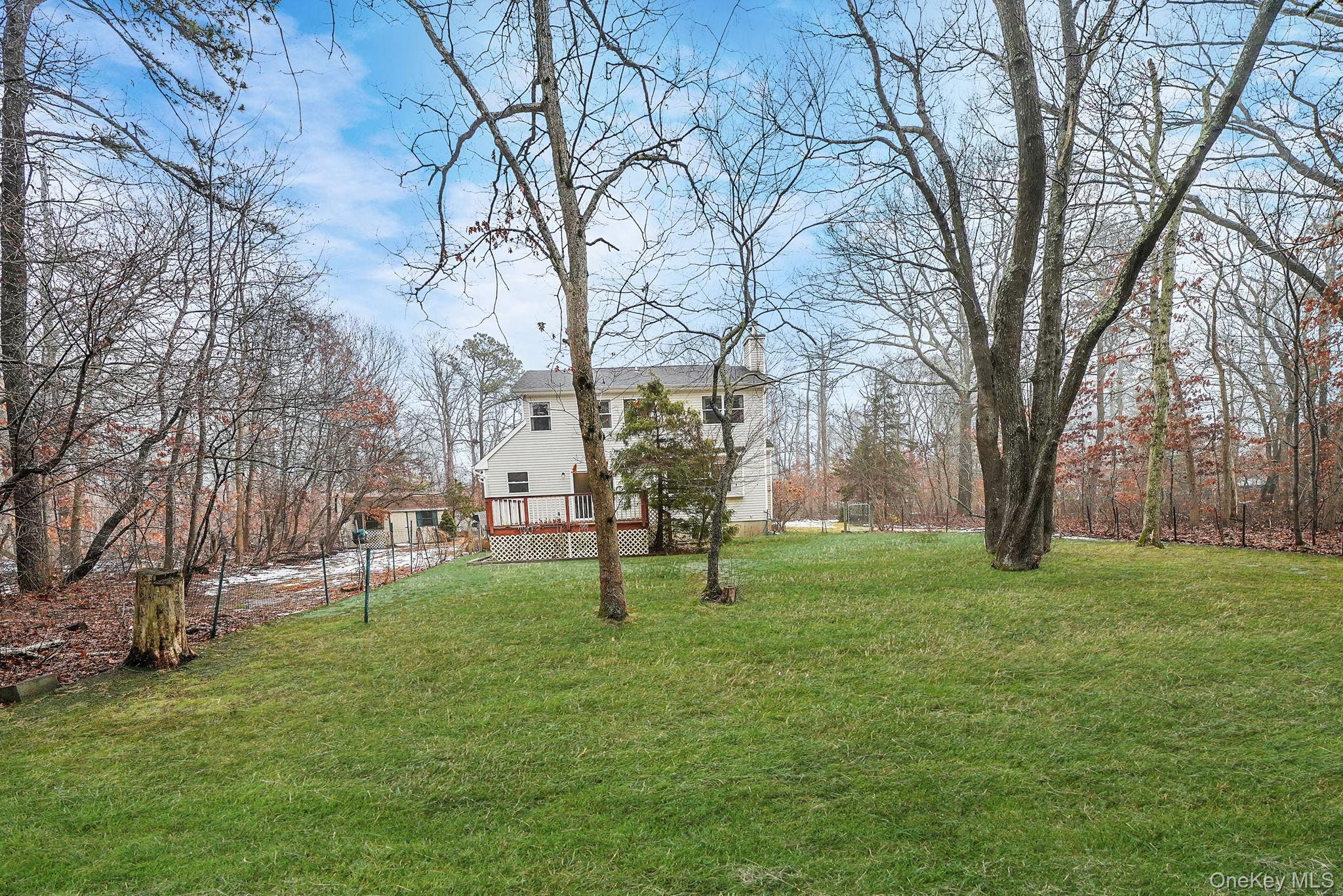 22 Wright Road Manorville, NY 11949 - Photo 38 of 47