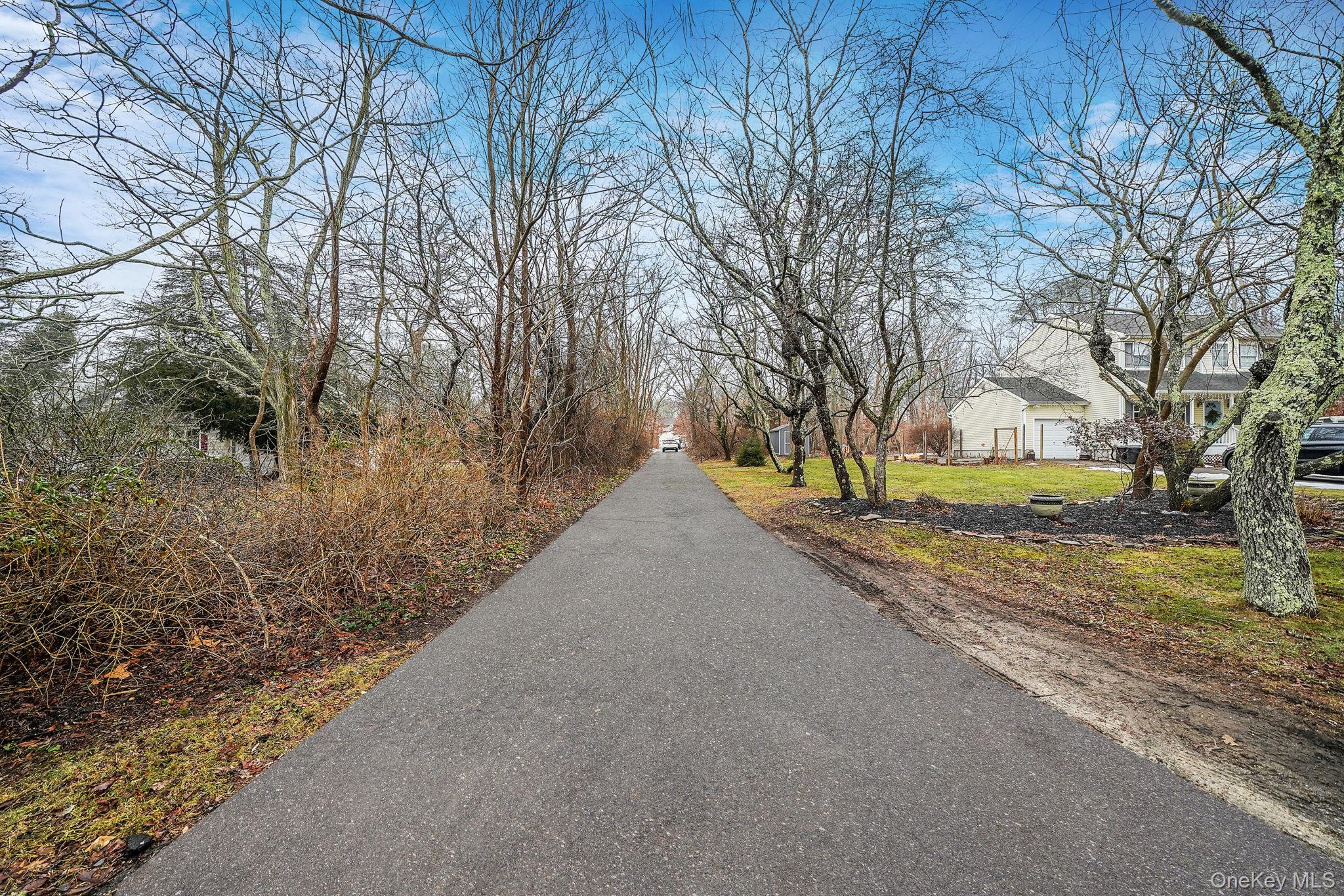 22 Wright Road Manorville, NY 11949 - Photo 41 of 47