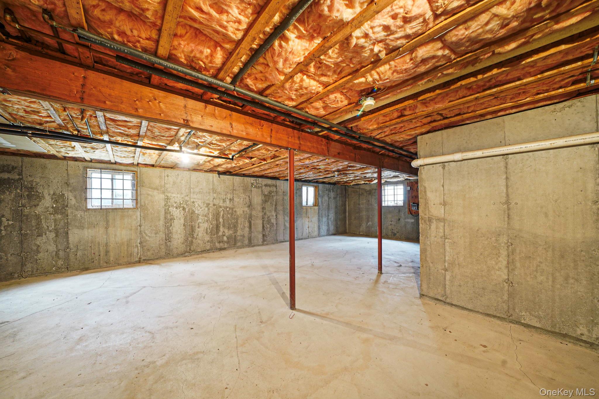 22 Wright Road Manorville, NY 11949 - Photo 42 of 47