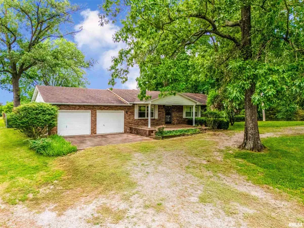 $300,000 | 6772 Cherry Valley Road, Marion, IL 62959