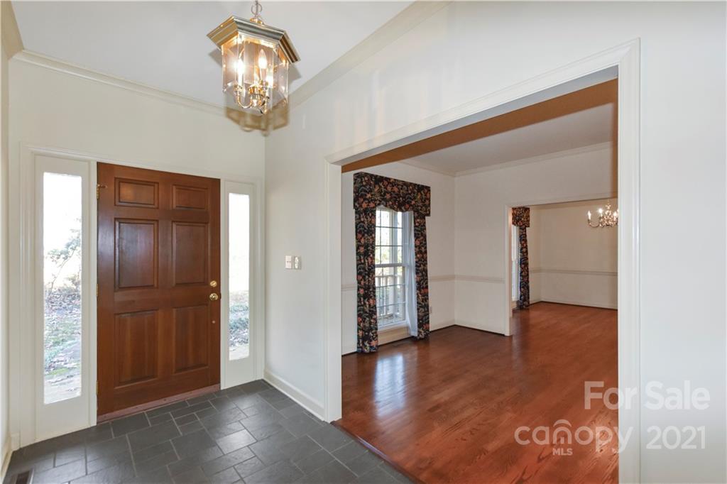 202 Nelson Road Matthews, NC 28104 - Photo 4 of 47 Gallery Image 4