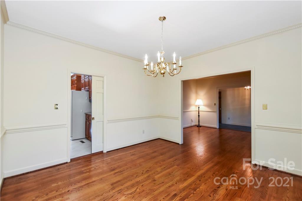 202 Nelson Road Matthews, NC 28104 - Photo 9 of 47 Gallery Image 9