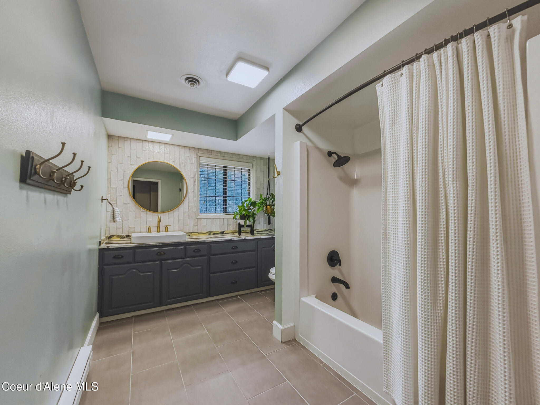 1996 East Lancaster Road Hayden, ID 83835 - Photo 6 of 8 05