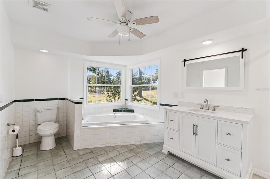 4432 Marion County Road Weirsdale, FL 32195 - Photo 20 of 72