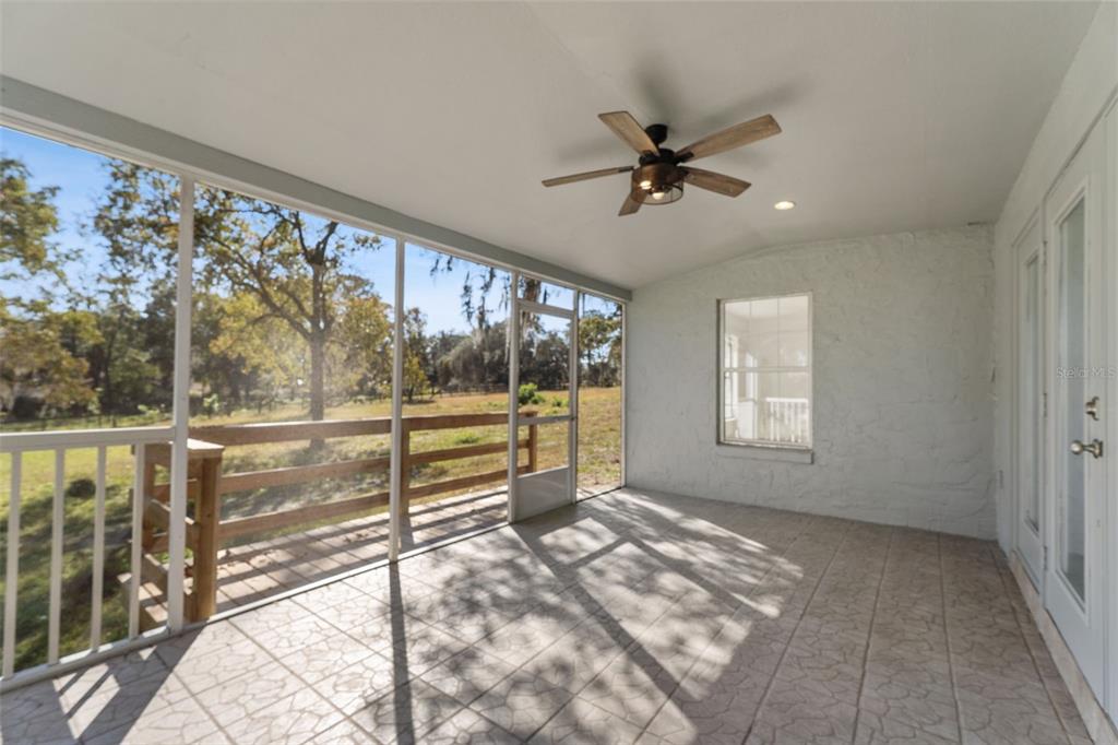 4432 Marion County Road Weirsdale, FL 32195 - Photo 30 of 72