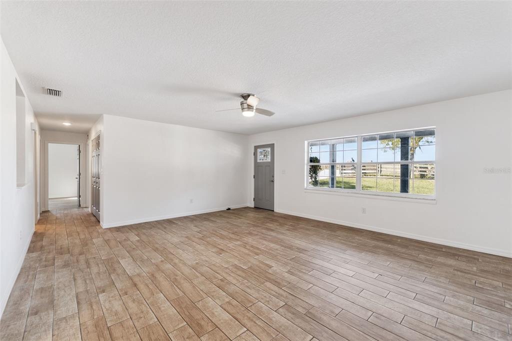 4432 Marion County Road Weirsdale, FL 32195 - Photo 4 of 72