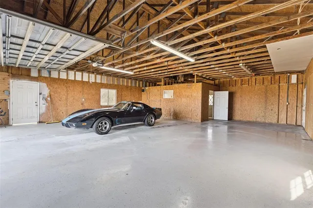 $580,000 | 4432 Marion County Road, Weirsdale, FL 32195