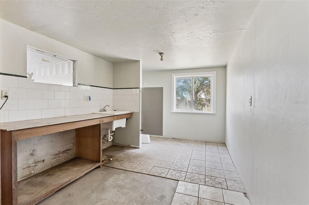 4432 Marion County Road Weirsdale, FL 32195 - Photo 44 of 72