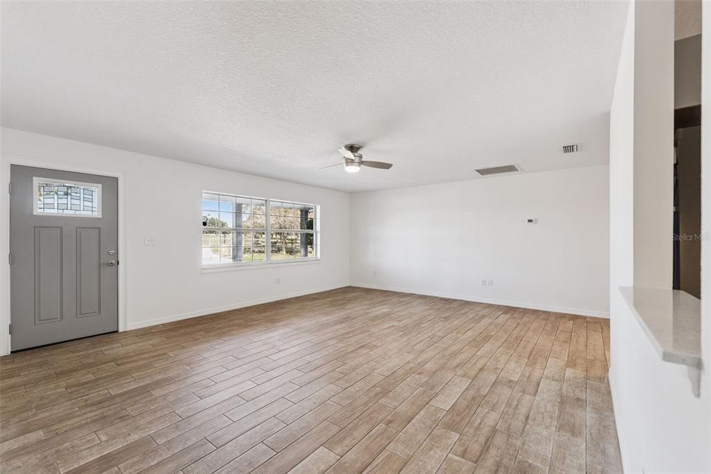 4432 Marion County Road Weirsdale, FL 32195 - Photo 5 of 72