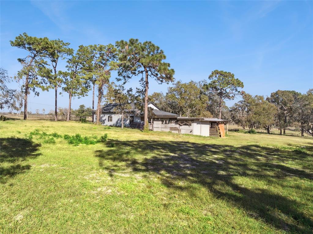 4432 Marion County Road Weirsdale, FL 32195 - Photo 59 of 72