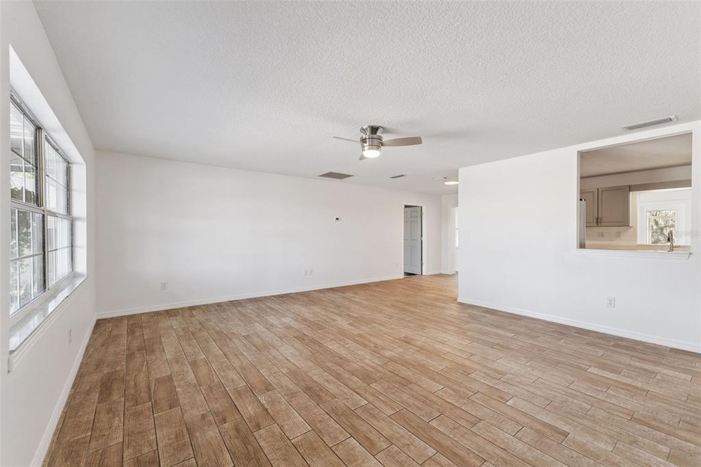 4432 Marion County Road Weirsdale, FL 32195 - Photo 6 of 72