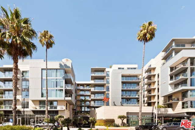 $1,300,000 | 1755 Ocean Avenue, Unit 308, Santa Monica, CA 90401