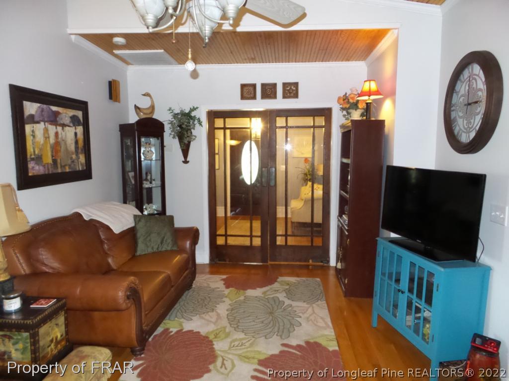 1363 Hinson Road Dunn, NC 28334 - Photo 4 of 24 Gallery Image 4