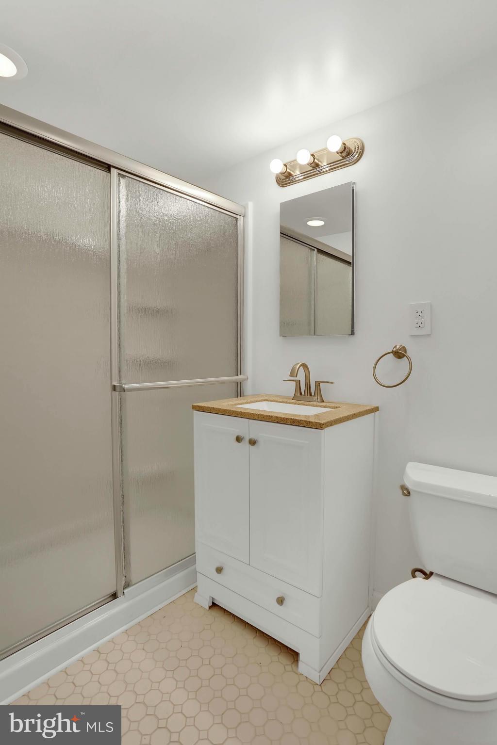 4904 Niagara Road College Park, MD 20740 - Photo 23 of 28 Bath