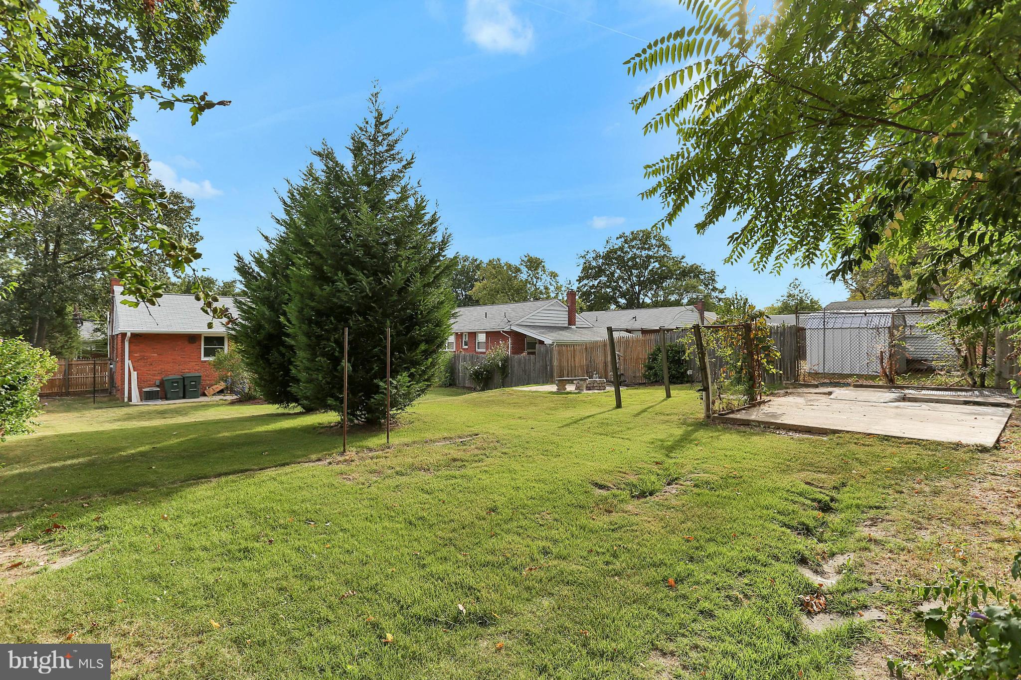 4904 Niagara Road College Park, MD 20740 - Photo 27 of 28 Exterior (Rear)