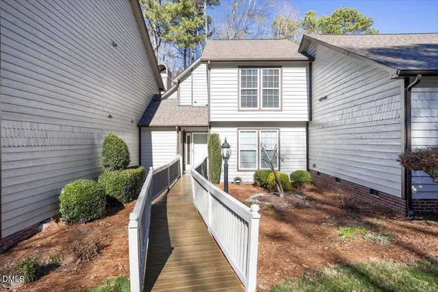$285,000 | 5305 Oliver Court, Clayton, NC 27520