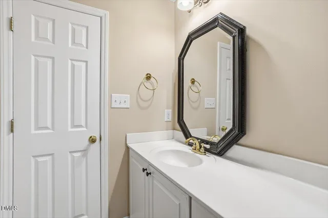 $285,000 | 5305 Oliver Court, Clayton, NC 27520